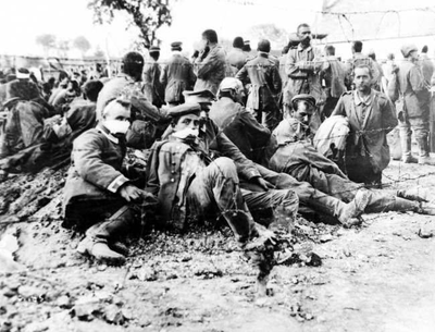 Wounded Germans caught by the British 1916