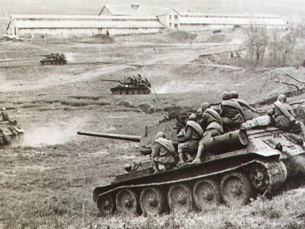Red army tank ww2